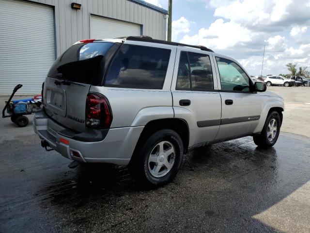 1GNDS13S942182717 - 2004 CHEVROLET TRAILBLAZE LS SILVER photo 3