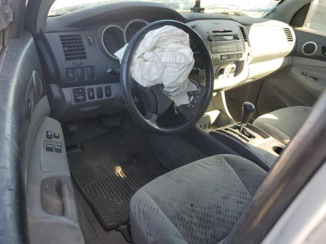 5TETU4GN2AZ701036 - 2010 TOYOTA TACOMA PRERUNNER ACCESS CAB SILVER photo 8