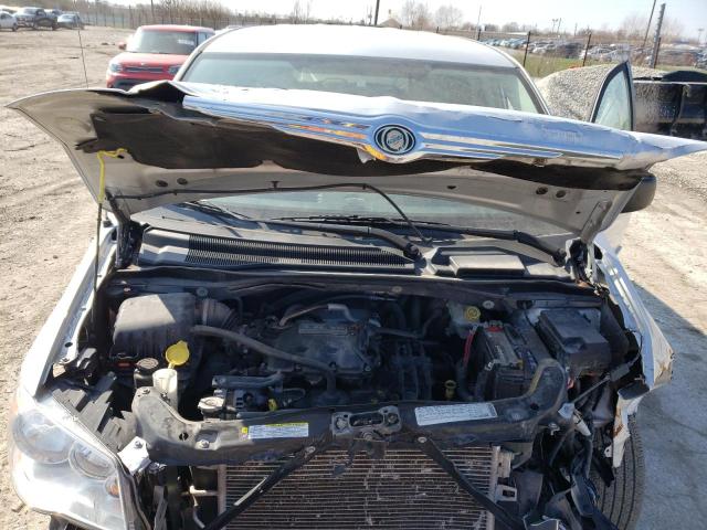 2A8HR44EX9R521244 - 2009 CHRYSLER TOWN & COU LX SILVER photo 12