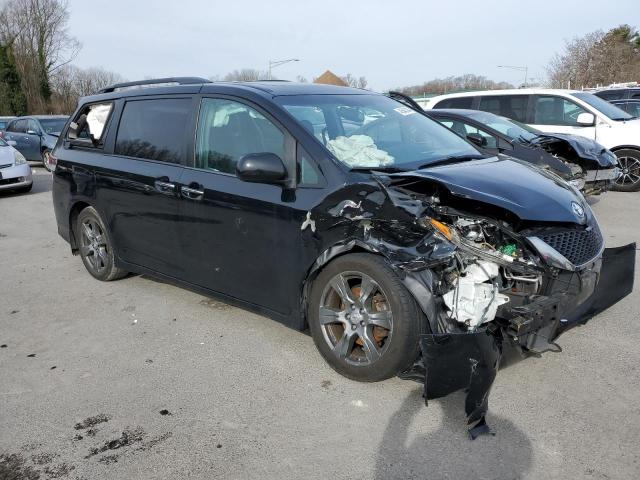 5TDXZ3DC6HS775163 - 2017 TOYOTA SIENNA SE BLACK photo 4