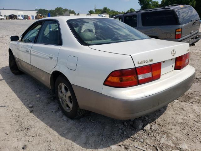 JT8BF28G7W5041997 - 1998 LEXUS ES 300 WHITE photo 3