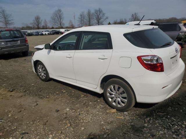 2T1KU4EE0CC913621 - 2012 TOYOTA COROLLA MA WHITE photo 2