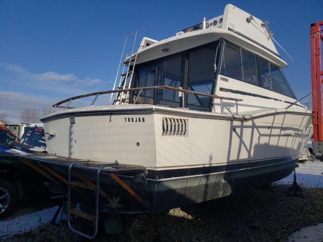 TRJ063790775 - 1975 TROJ BOAT WHITE photo 4