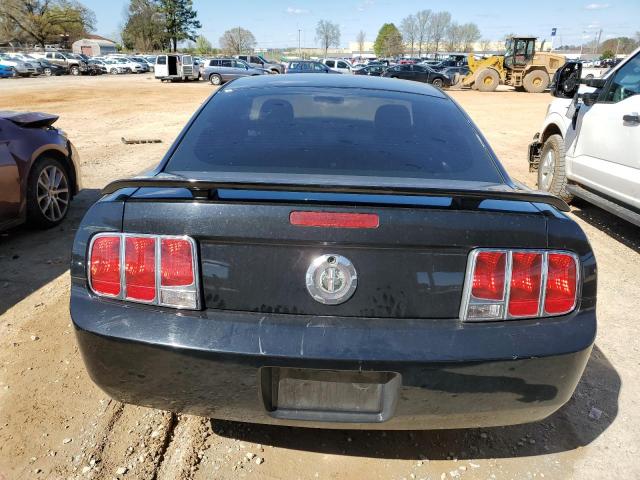 1ZVFT80N665263792 - 2006 FORD MUSTANG BLACK photo 6