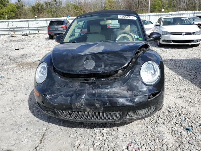 3VWRG3ALXAM002735 - 2010 VOLKSWAGEN NEW BEETLE BLACK photo 5