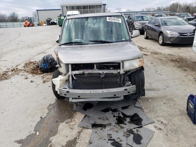 JTLKT334054017658 - 2005 TOYOTA SCION XB 灰色 照片 5