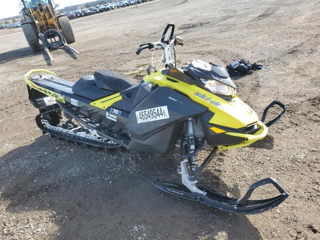 2BPSCEHC1HV000464 - 2017 SKI DOO SUMMIT SP YELLOW photo 1