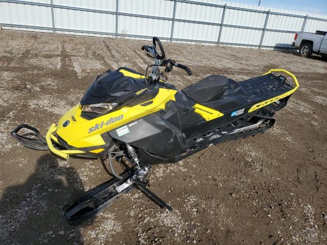 2BPSCEHC1HV000464 - 2017 SKI DOO SUMMIT SP YELLOW photo 2