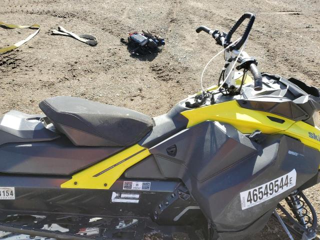 2BPSCEHC1HV000464 - 2017 SKI DOO SUMMIT SP YELLOW photo 5