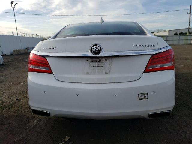 1G4GB5G34GF105858 - 2016 BUICK LACROSSE WHITE photo 6