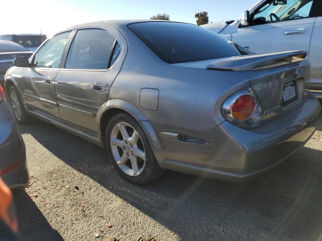 JN1DA31D63T500011 - 2003 NISSAN MAXIMA GLE SILVER photo 2