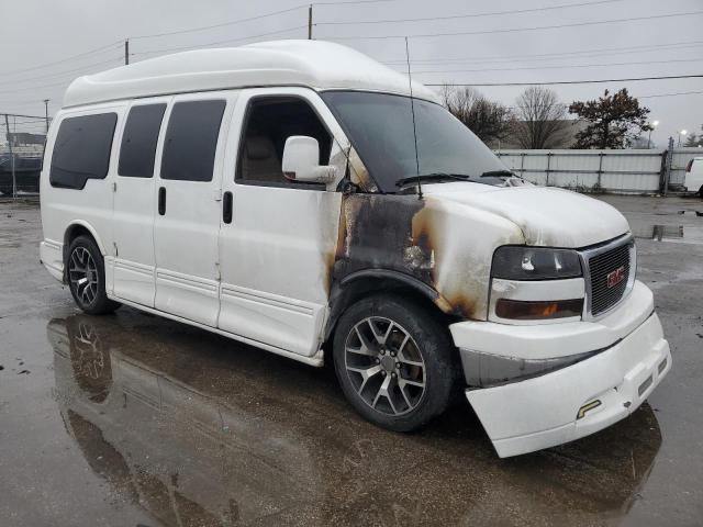 1GDFG15T151177734 - 2005 GMC SAVANA RV G1500 WHITE photo 4