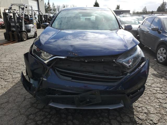 2HKRW6H36JH215796 - 2018 HONDA CR-V LX BLUE photo 5