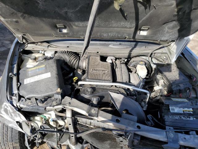 1GNDT13S852352824 - 2005 CHEVROLET TRAILBLAZE LS GRAY photo 11