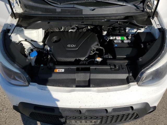 KNDJN2A21F7215436 - 2015 KIA SOUL WHITE photo 11