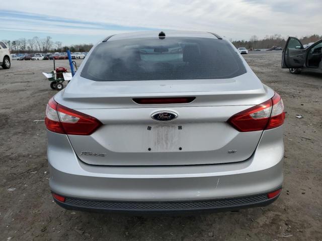 1FAHP3F26CL232586 - 2012 FORD FOCUS SE GRAY photo 6