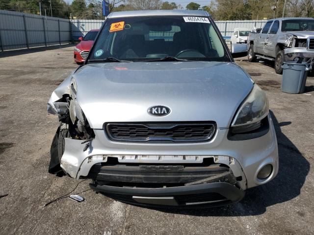 KNDJT2A66D7567871 - 2013 KIA SOUL + SILVER photo 5