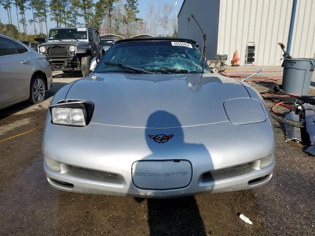 1G1YY32G245116213 - 2004 CHEVROLET CORVETTE SILVER photo 5