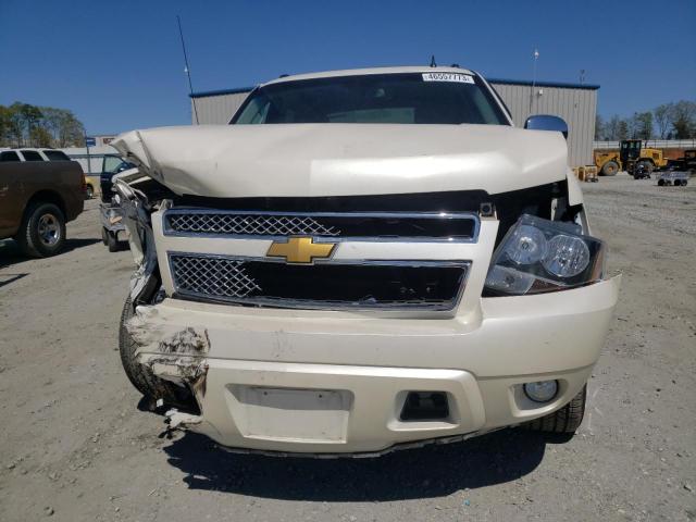 3GNTKGE75DG107768 - 2013 CHEVROLET AVALANCHE LTZ BEIGE photo 5