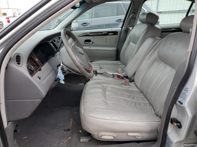 1LNFM81W7WY716724 - 1998 LINCOLN TOWN CAR EXECUTIVE SILVER photo 7