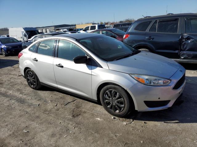 1FADP3E26GL322357 - 2016 FORD FOCUS S SILVER photo 4