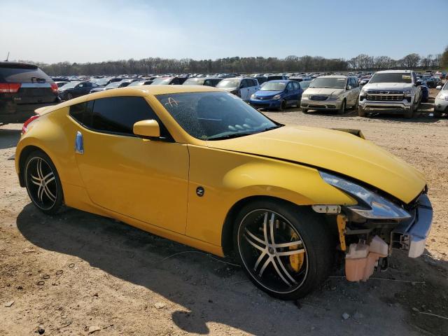 JN1AZ44E69M401391 - 2009 NISSAN 370Z YELLOW photo 4