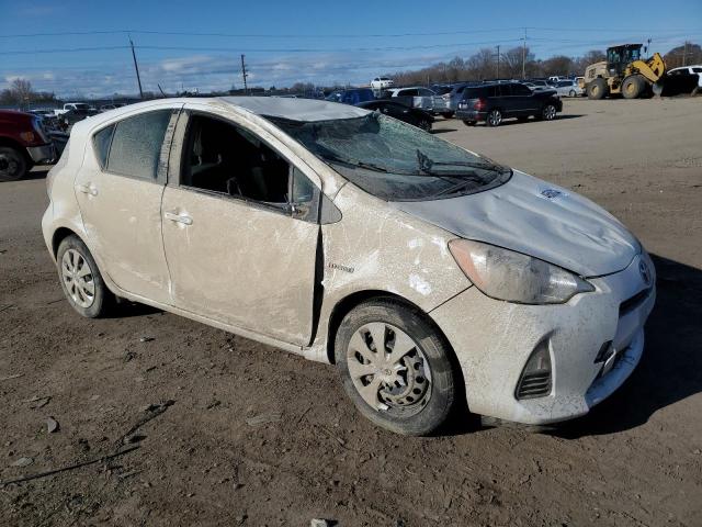 JTDKDTB31C1014364 - 2012 TOYOTA PRIUS C WHITE photo 4