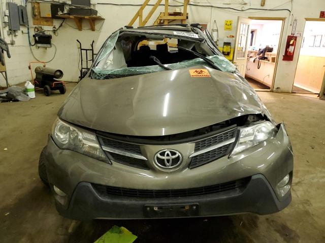 JTMRFREV3FD137563 - 2015 TOYOTA RAV4 XLE TAN photo 5