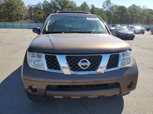 5N1AR18W25C708938 - 2005 NISSAN PATHFINDER LE 棕色 照片 5