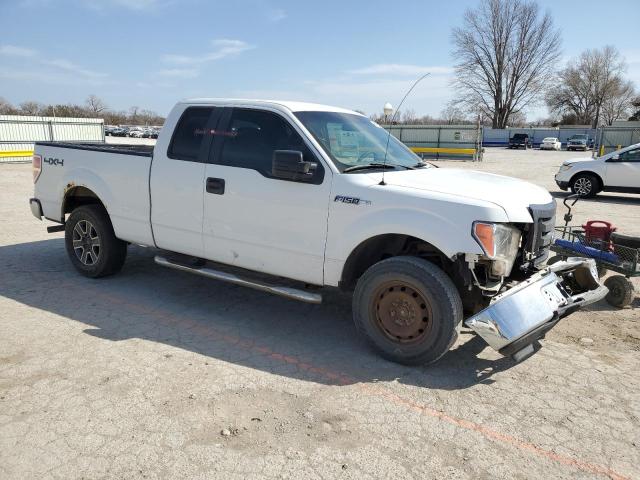 1FTFX1EF7BFB97550 - 2011 FORD F150 SUPER CAB WHITE photo 4