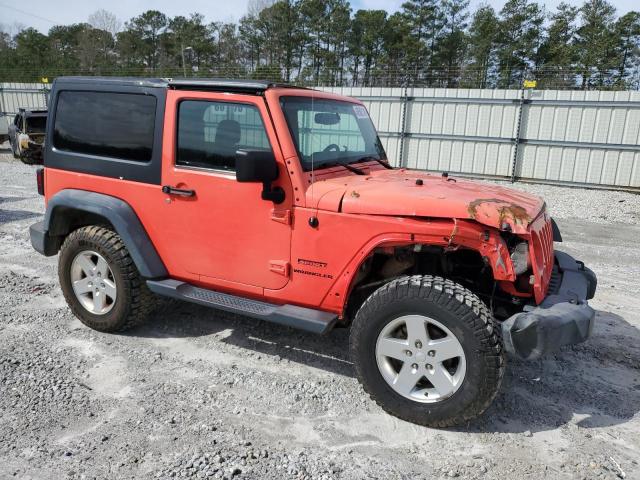 1C4AJWAG7DL681875 - 2013 JEEP WRANGLER SPORT RED photo 4