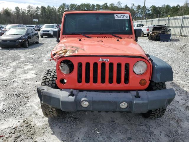 1C4AJWAG7DL681875 - 2013 JEEP WRANGLER SPORT RED photo 5