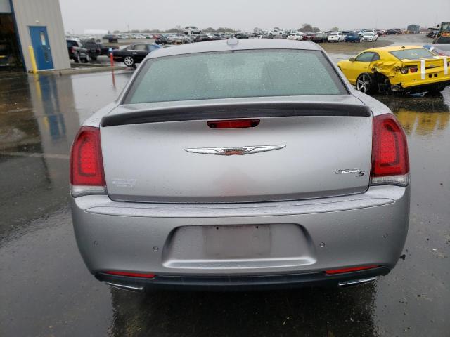 2C3CCABG3JH266313 - 2018 CHRYSLER 300 S SILVER photo 6