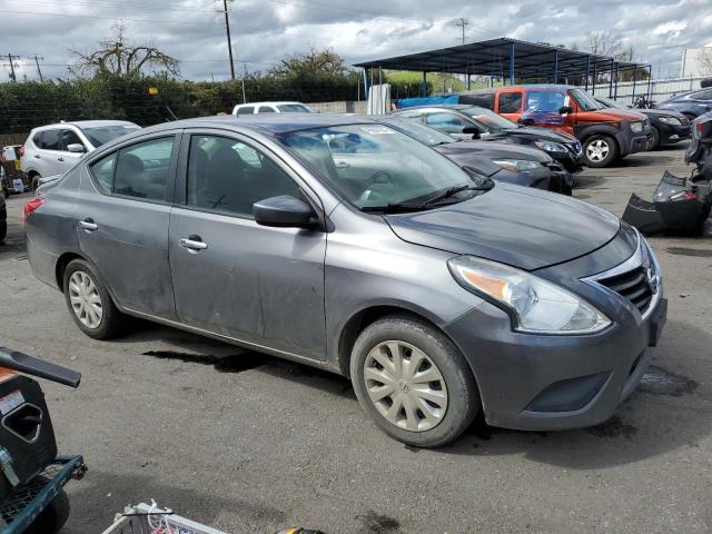 3N1CN7AP1GL828478 - 2016 NISSAN VERSA S GRAY photo 4