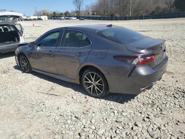 4T1G31AK6MU031257 - 2021 TOYOTA CAMRY SE GRAY photo 2