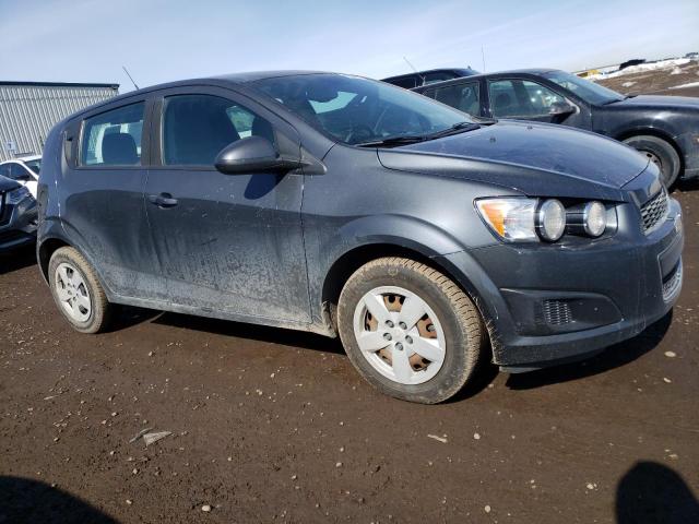 1G1JB6EH9D4112836 - 2013 CHEVROLET SONIC LS 灰色 照片 4