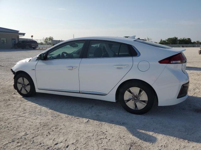 KMHC75LC5LU203146 - 2020 HYUNDAI IONIQ SE WHITE photo 2