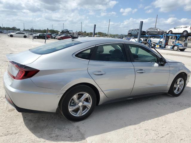 5NPEG4JA1LH022371 - 2020 HYUNDAI SONATA SE SILVER photo 3