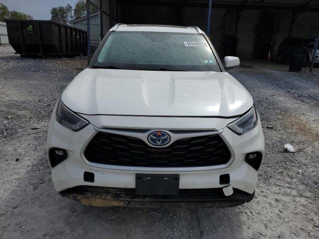 5TDHBRCH7MS036404 - 2021 TOYOTA HIGHLANDER HYBRID XLE WHITE photo 5