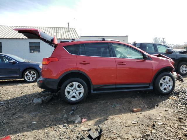 JTMBFREV6FJ038819 - 2015 TOYOTA RAV4 LE RED photo 3