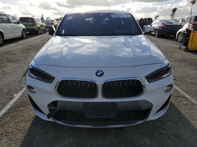 WBXYJ3C36JEJ82320 - 2018 BMW X2 SDRIVE28I WHITE photo 5