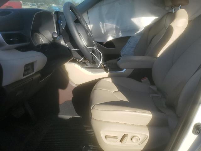 5TDGZRAH4NS557463 - 2022 TOYOTA HIGHLANDER XLE 白色 照片 7