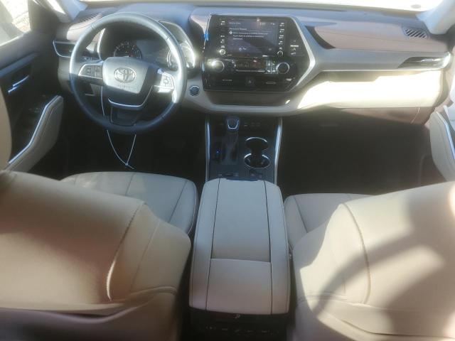 5TDGZRAH4NS557463 - 2022 TOYOTA HIGHLANDER XLE 白色 照片 8