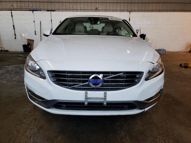 YV1612TK7F2363404 - 2015 VOLVO S60 PREMIER WHITE photo 5