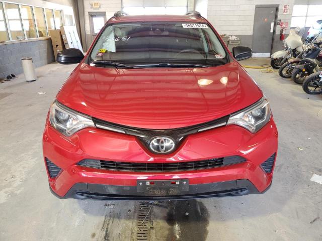 JTMBFREV4HJ133589 - 2017 TOYOTA RAV4 LE RED photo 5