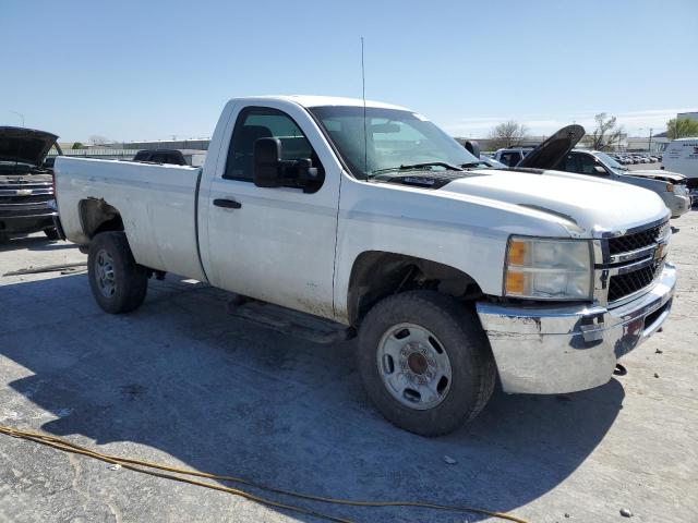 1GC0CVCG6BF252302 - 2011 CHEVROLET 1500 SILVE C2500 HEAVY DUTY WHITE photo 4