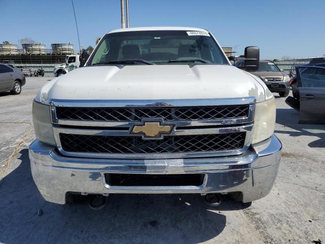 1GC0CVCG6BF252302 - 2011 CHEVROLET 1500 SILVE C2500 HEAVY DUTY WHITE photo 5