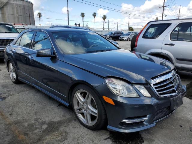 WDDHF9BB3DA680020 - 2013 MERCEDES-BENZ E 550 4MATIC GRAY photo 4