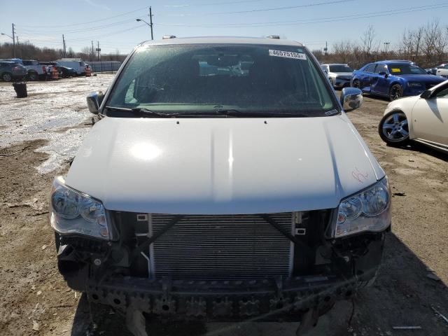 2C4RC1CGXGR191701 - 2016 CHRYSLER TOWN & COU TOURING L WHITE photo 5