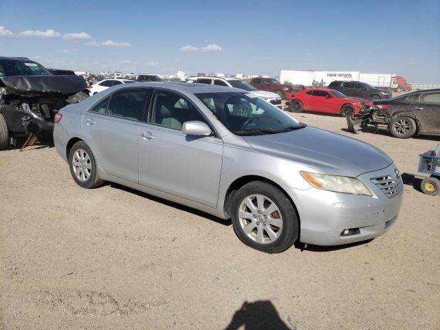 4T1BK46KX7U532146 - 2007 TOYOTA CAMRY LE SILVER photo 4